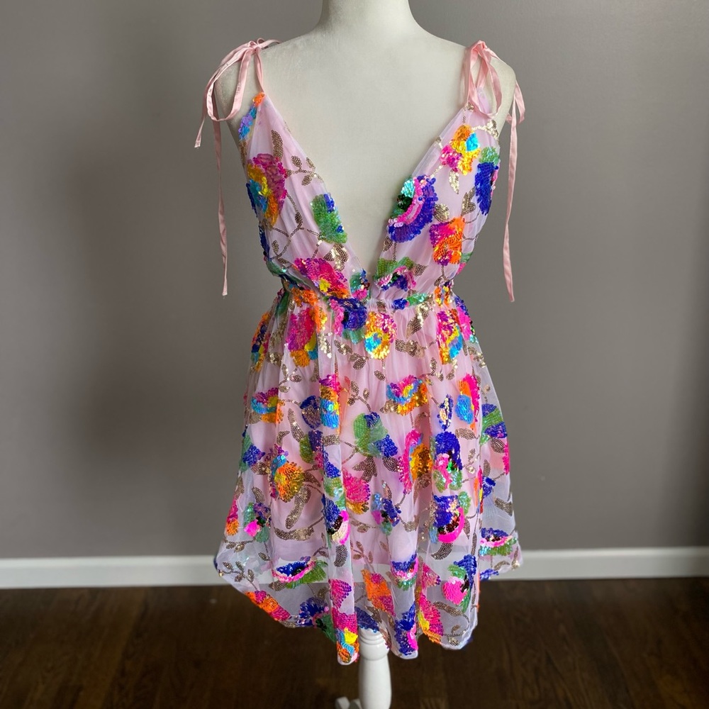 Embroidered Confetti Evening A-line Dress - Picture 6 of 8